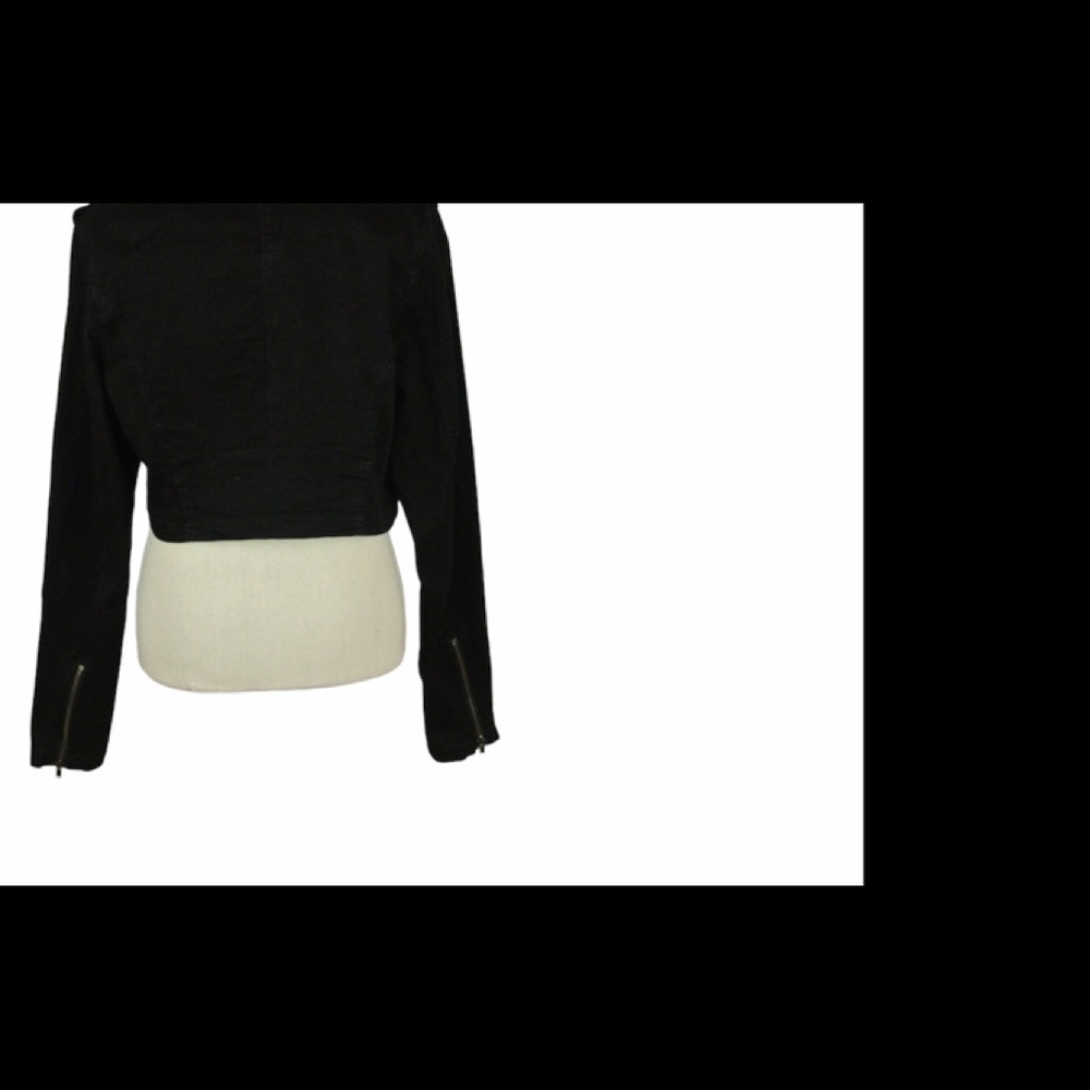 Celebrity pink blazer